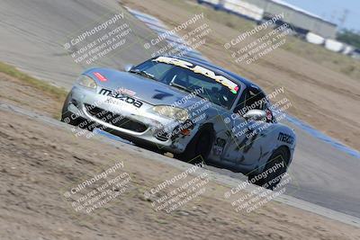 media/Apr-30-2022-CalClub SCCA (Sat) [[98b58ad398]]/Group 5/Race (Outside Grapevine)/